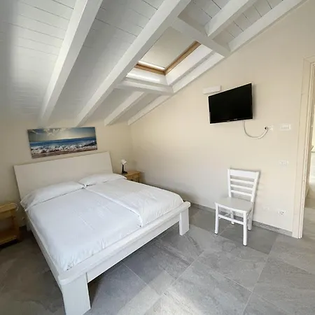 Διαμέρισμα Casa Angela - 1 *